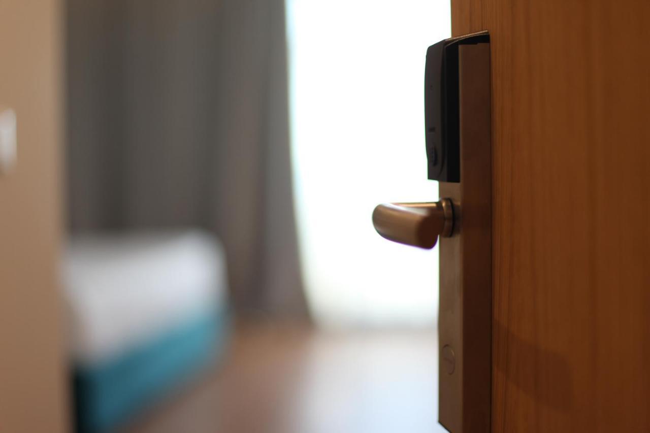 Volmar Hotel Durres Ngoại thất bức ảnh