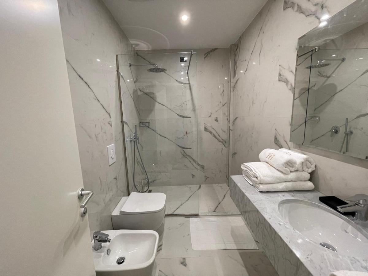 Volmar Hotel Durres Ngoại thất bức ảnh